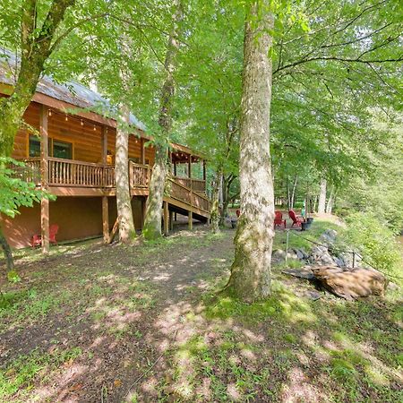 Riverfront Ellijay Cabin With Deck And Pool Access! Exterior photo